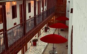 Hotel Santa Laura